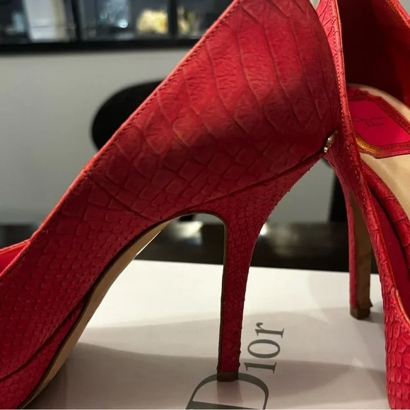 Vintage MISS DIOR PEEP TOE 4 inch heels in Framboise size 7.5 (37.5 euro) - Picture 3 of 7